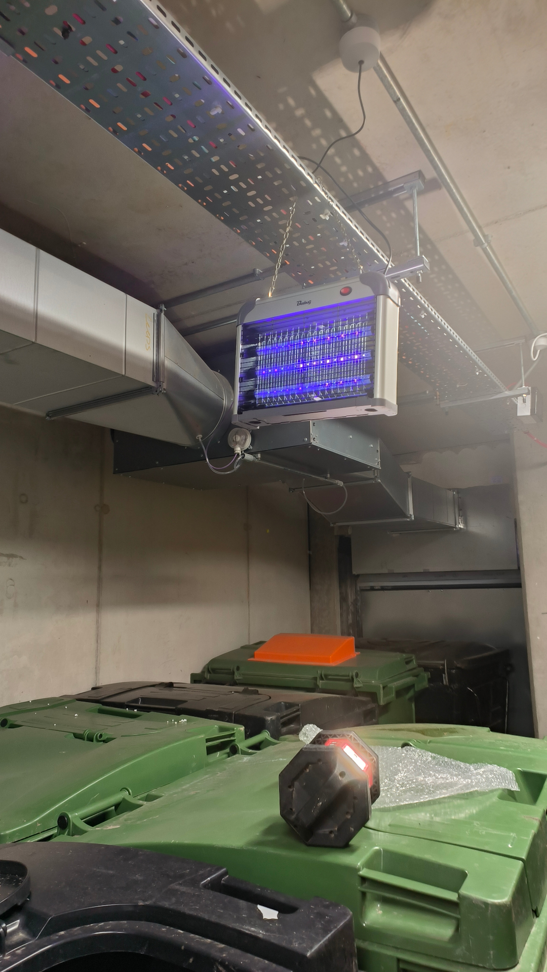 Fly Zapper Install — Leeds