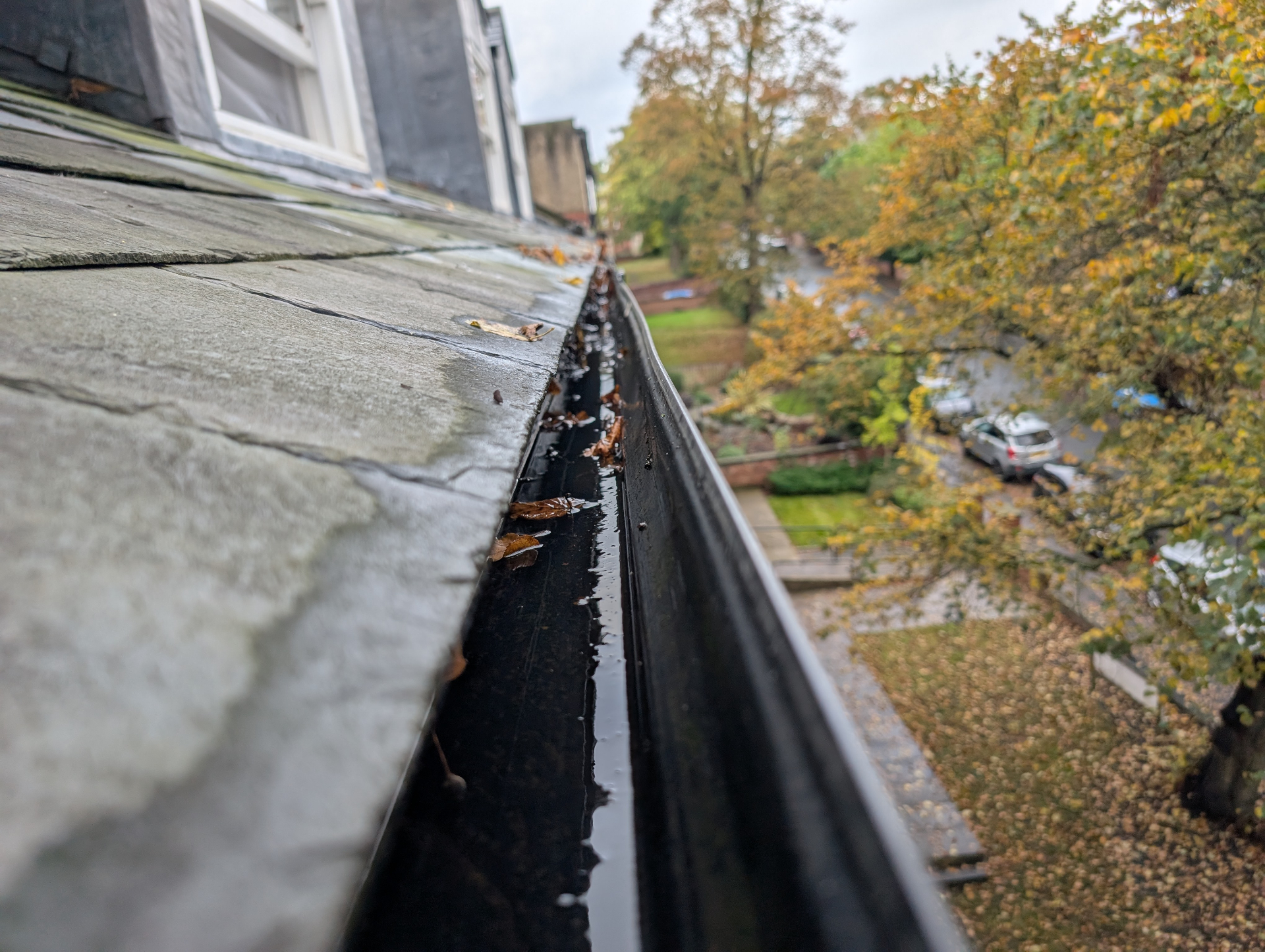 Gutter Clean — Leeds