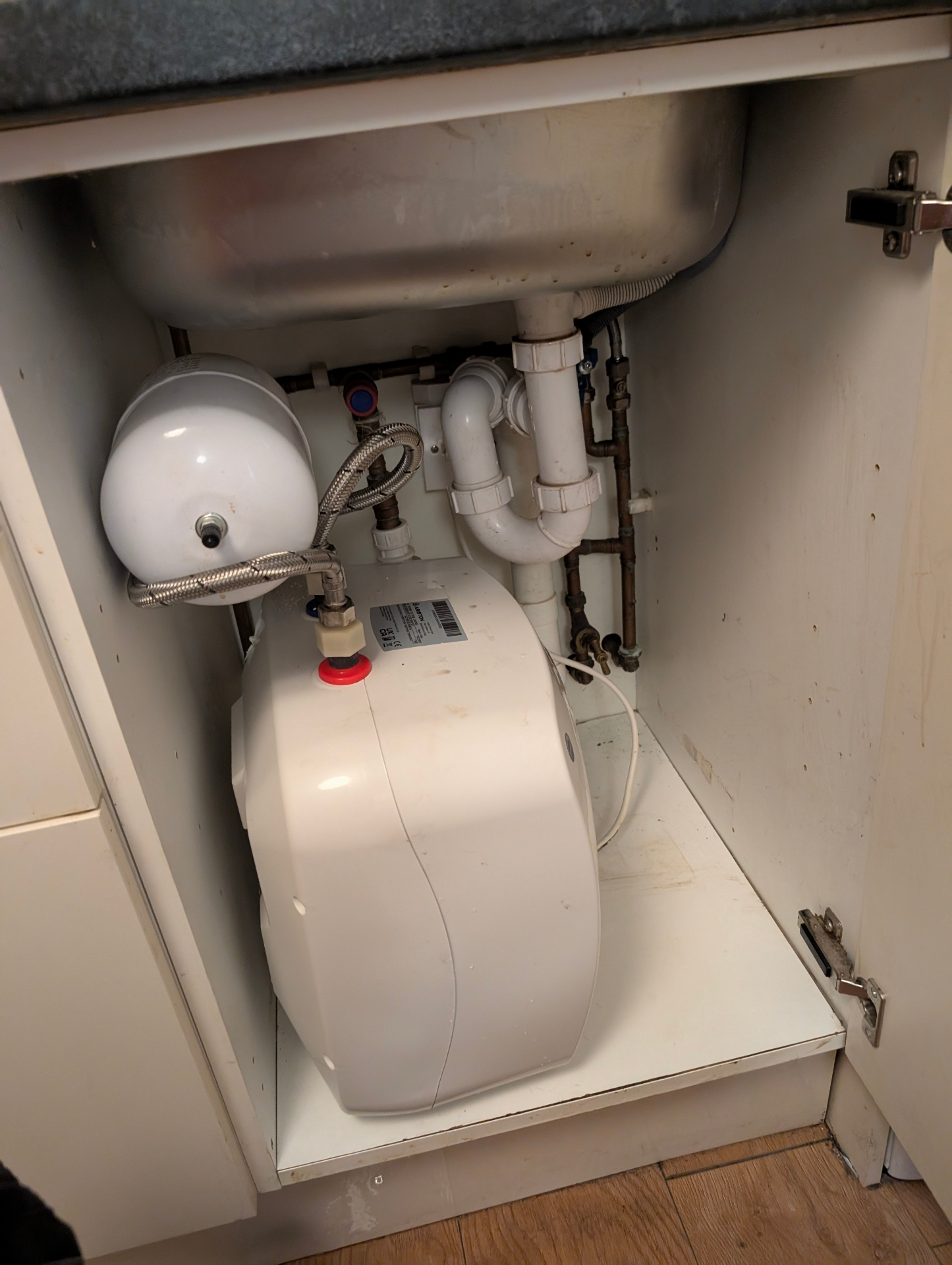 Under Sink Water Heater Fault Finding — York